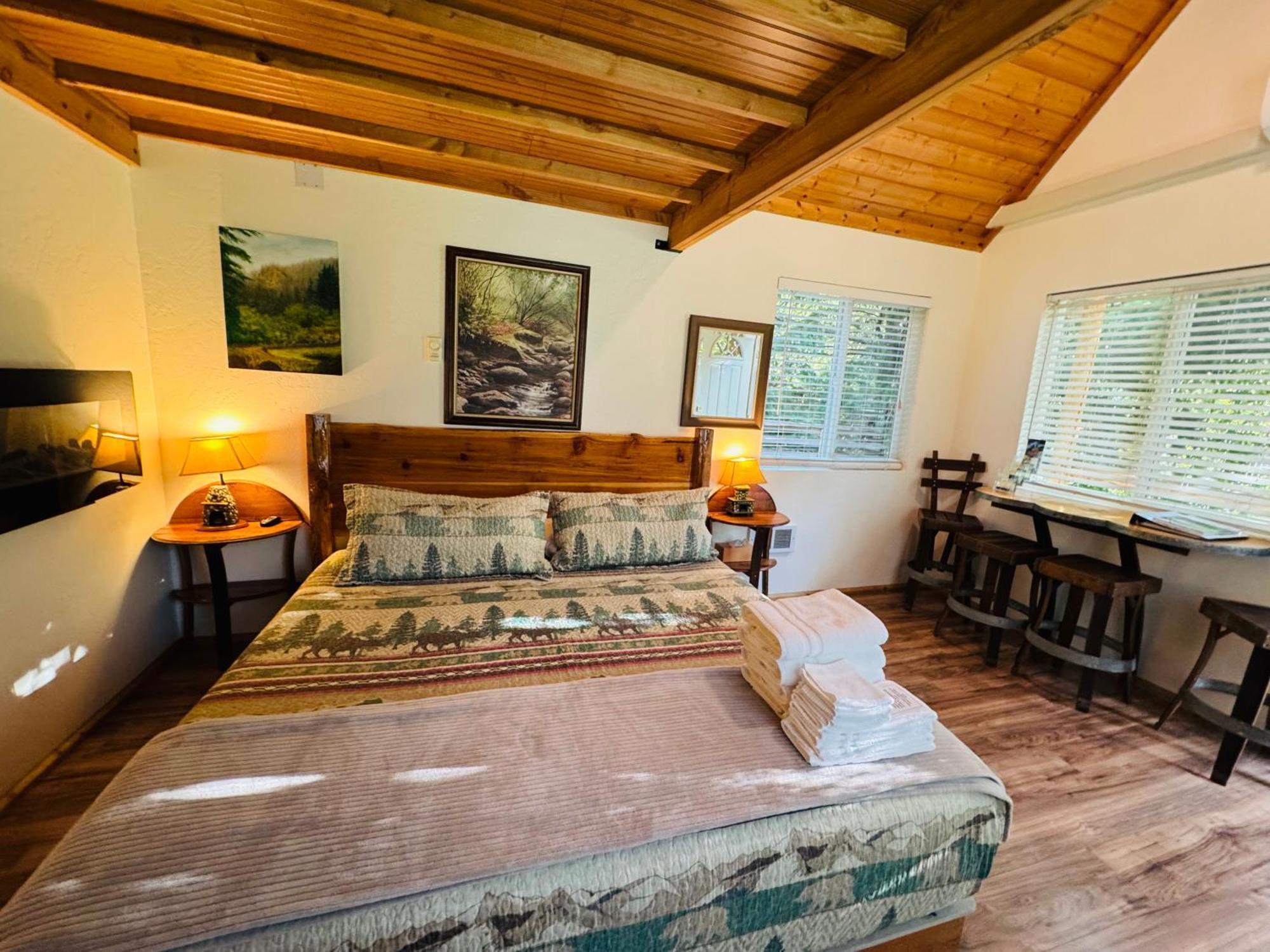 Umpqua'S Last Resort - Wilderness Cabins, Rv Park & Glamping Idleyld Park Екстер'єр фото